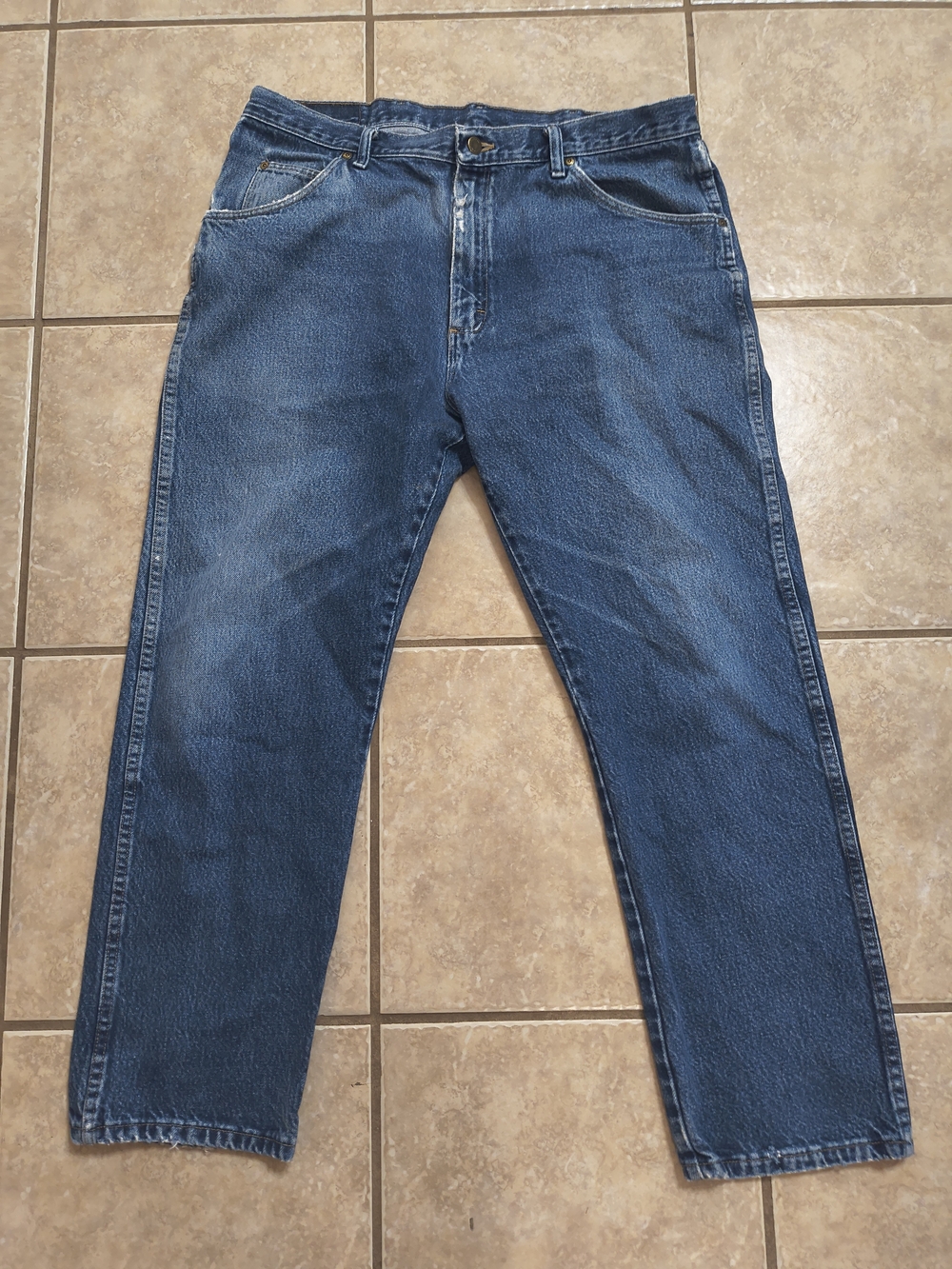 Wrangler Men's Dark Blue Straight Jeans